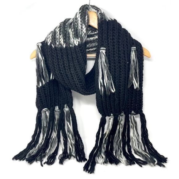 Renee's NYC Women's Soft Knit Wool Blend Scarf w/ Fringe in Black and White - Picture 1 of 8